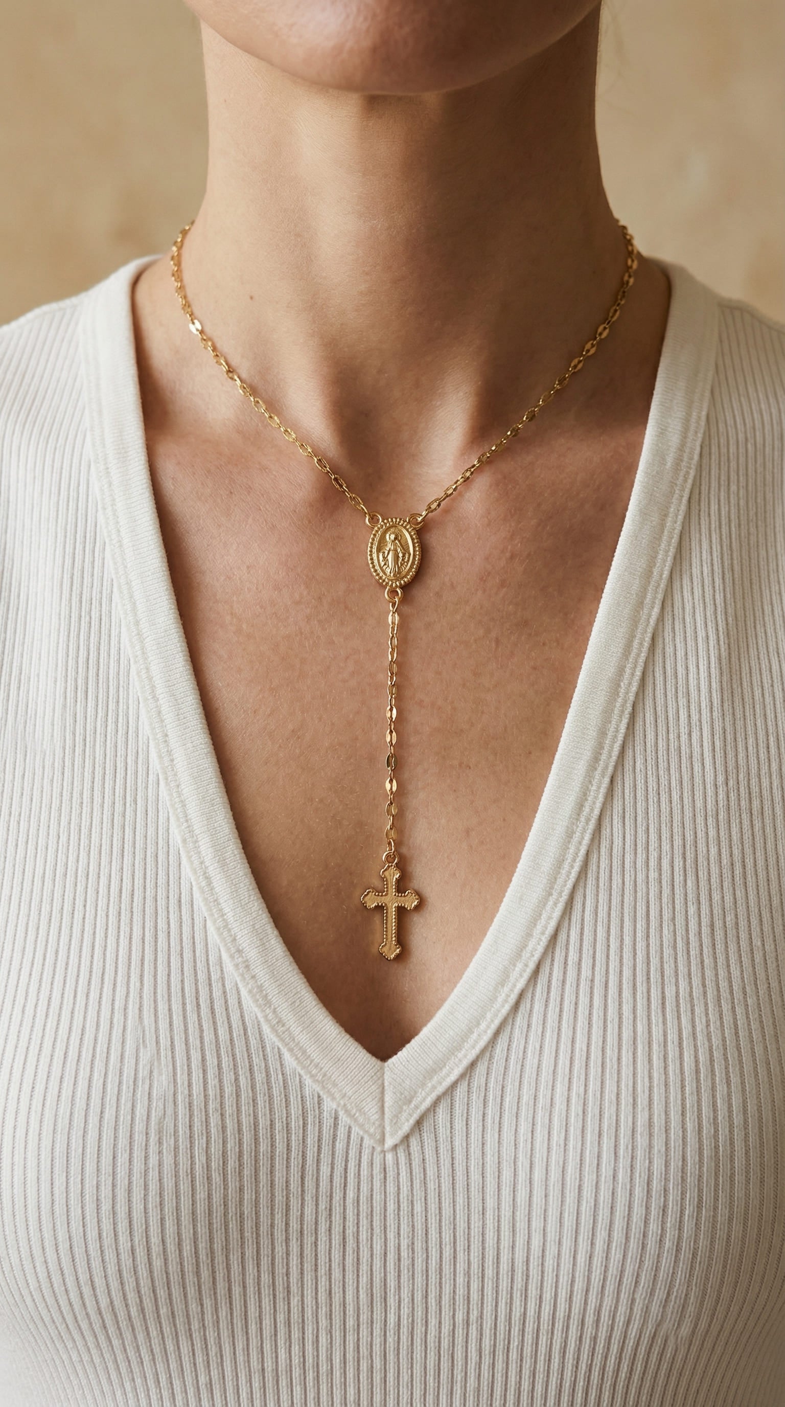 Halskette mit Heiliger Medaille & Hängendem Kreuz