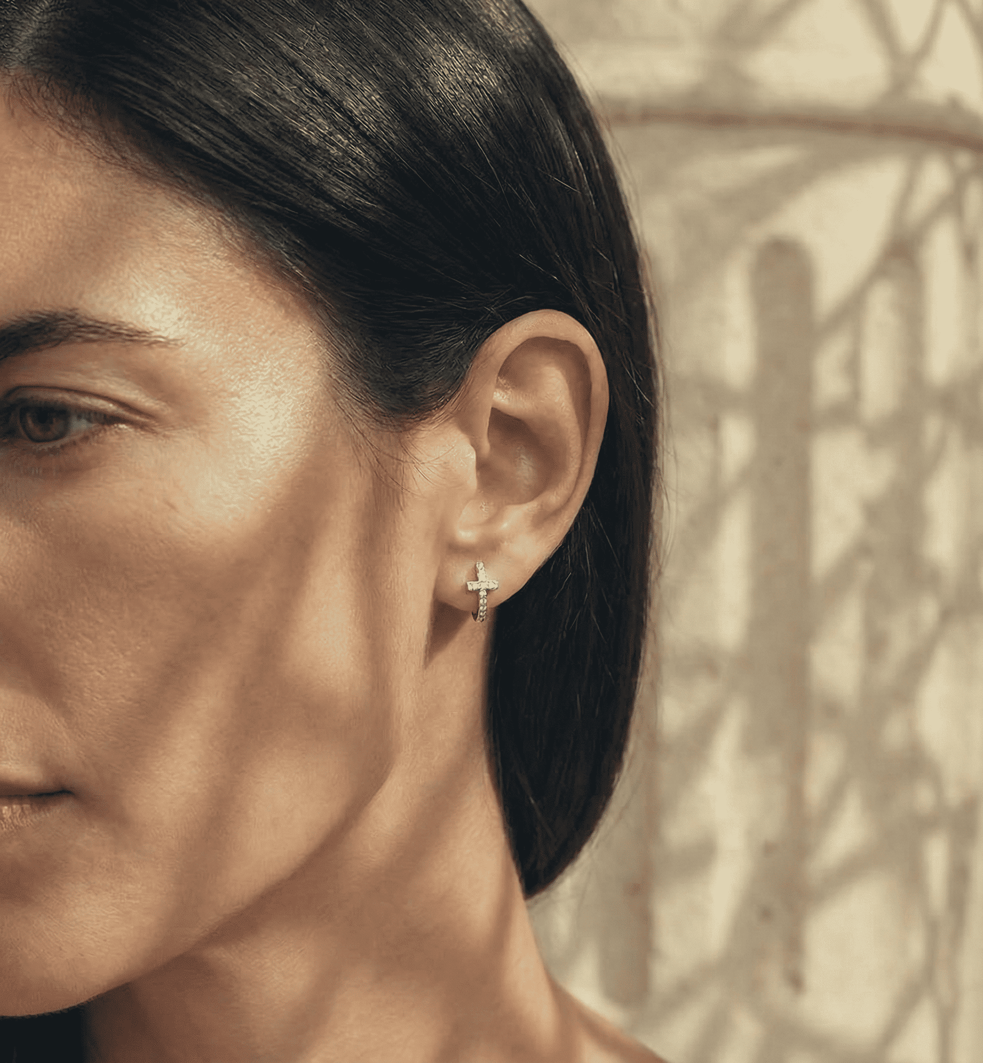 Kreuz Creolen Ohrringe mit Zirkonia