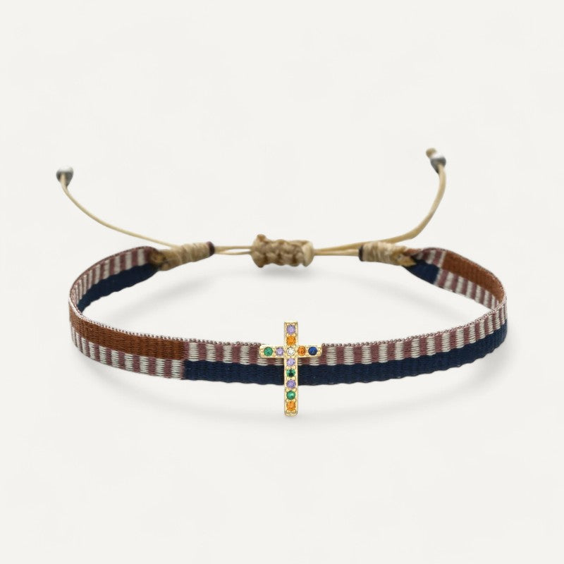 Boho-Armband mit Kreuzanhänger