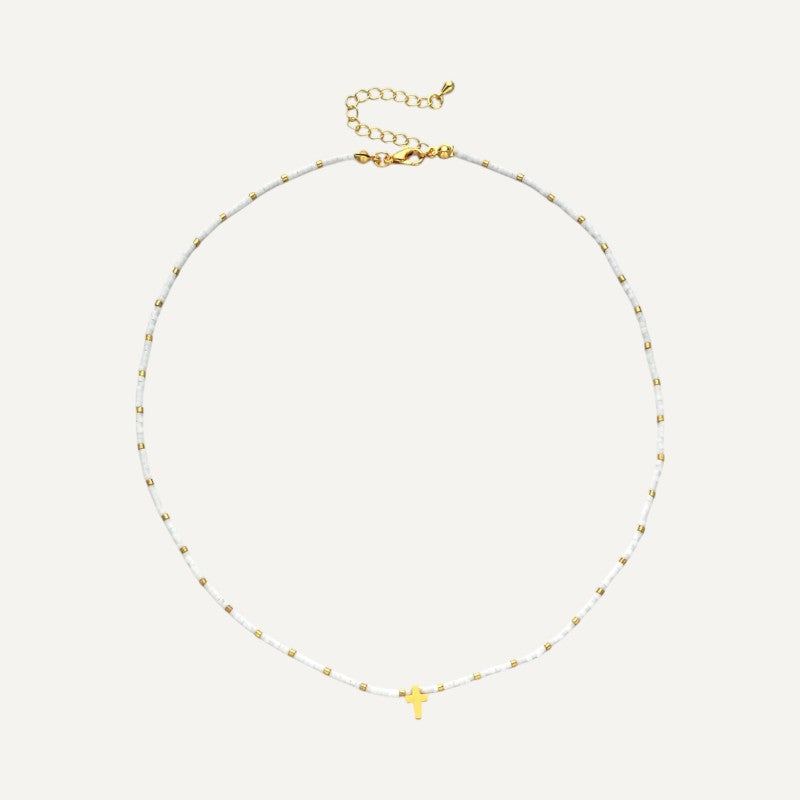 Perlenhalskette mit Kreuzanhänger