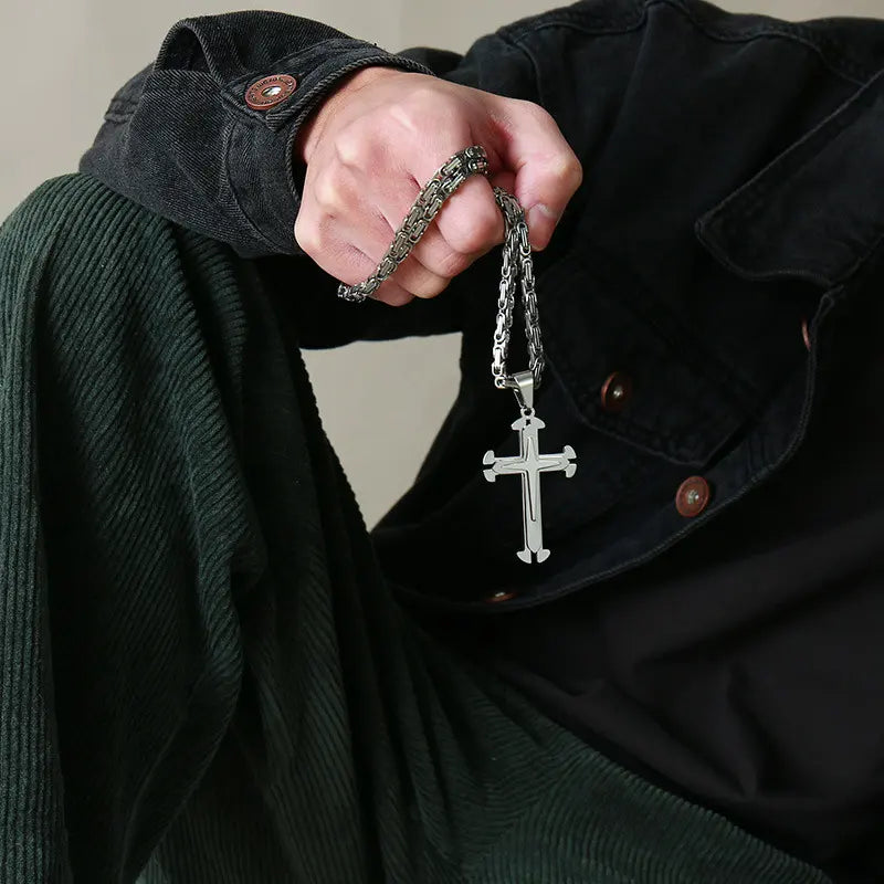 Elegante Herren Kreuzkette