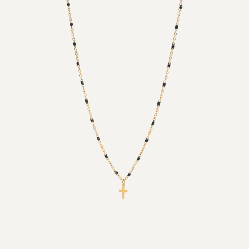 Kleine Halsketten mit Kreuzanhängern