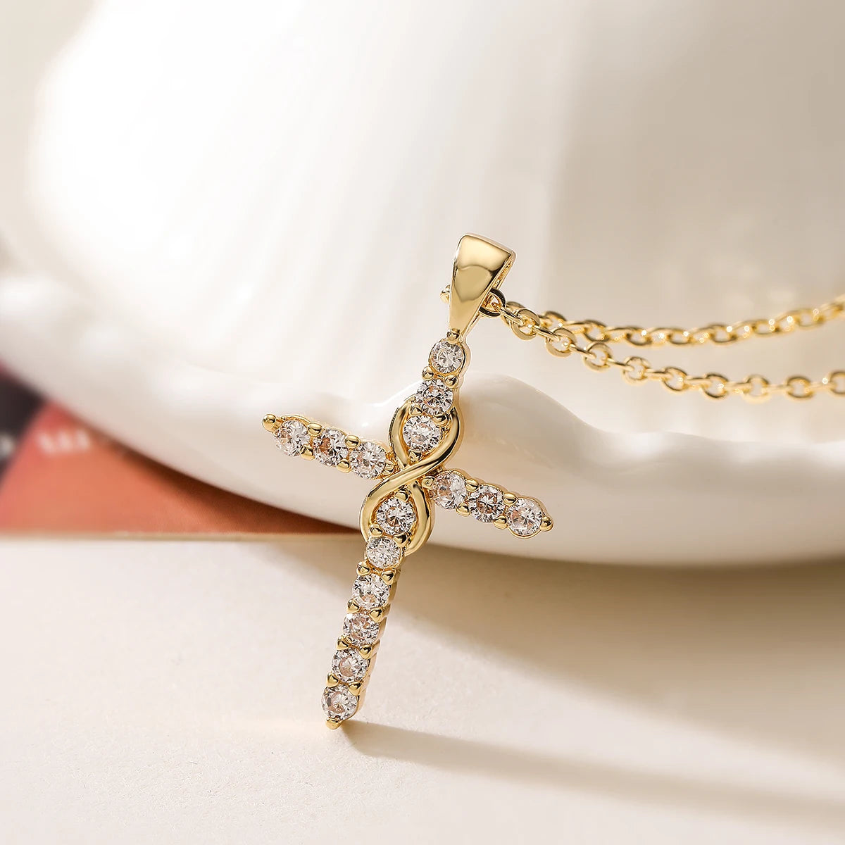 Kreuzkette Fusion – Glaube trifft Eleganz