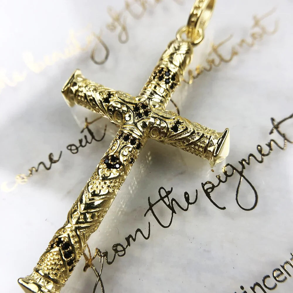 Katholischer Kreuzanhänger aus Gold