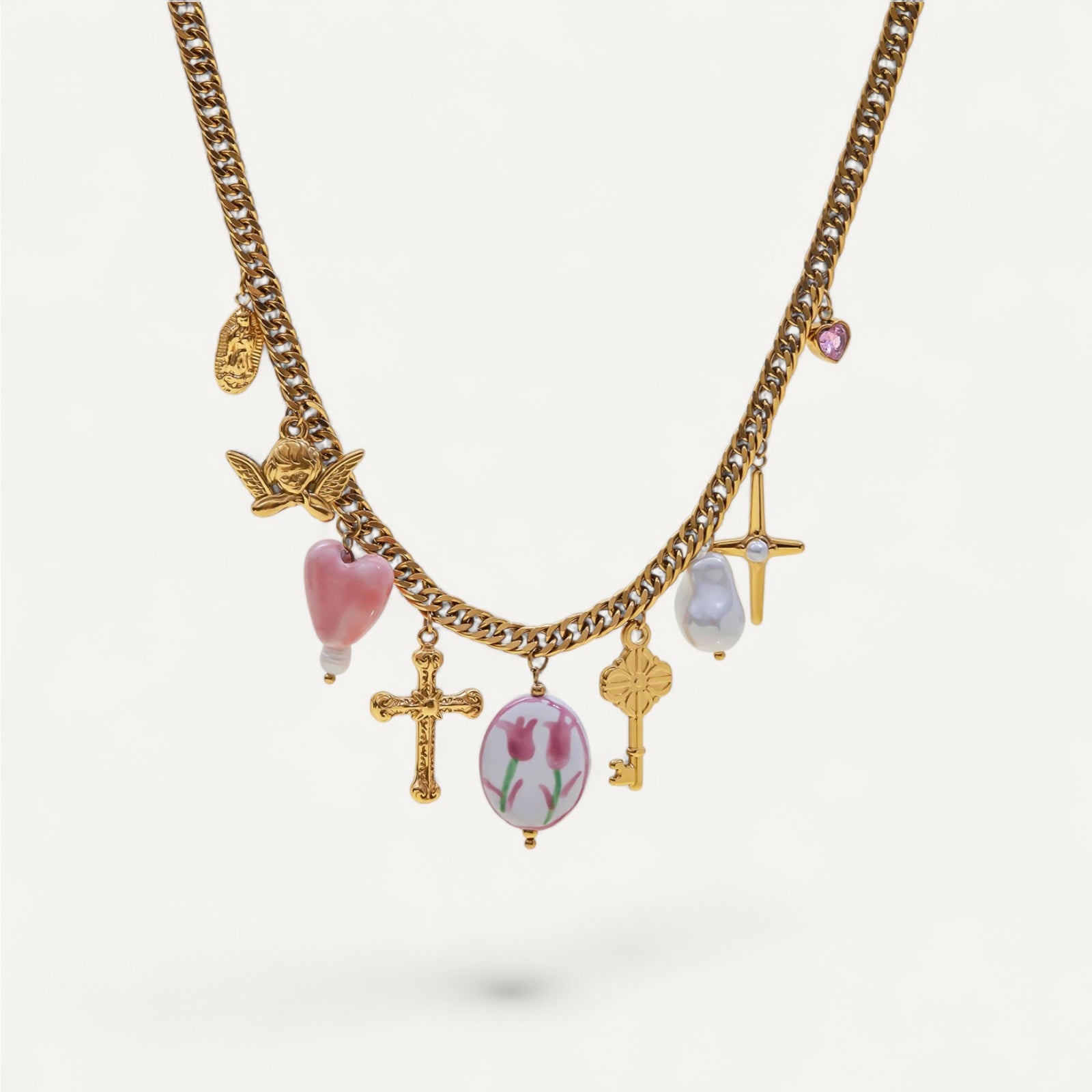 Charm-Halskette mit Kreuz