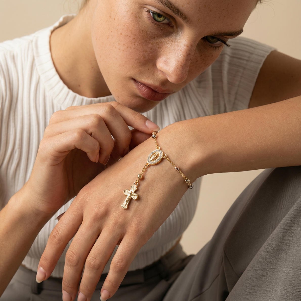 Rosenkranz Armband mit Medaille & Kreuz Eleganz