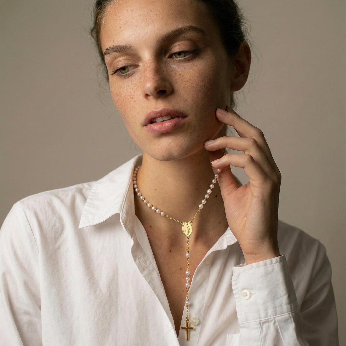 Chapelet Kreuz Halskette Divine Eleganz