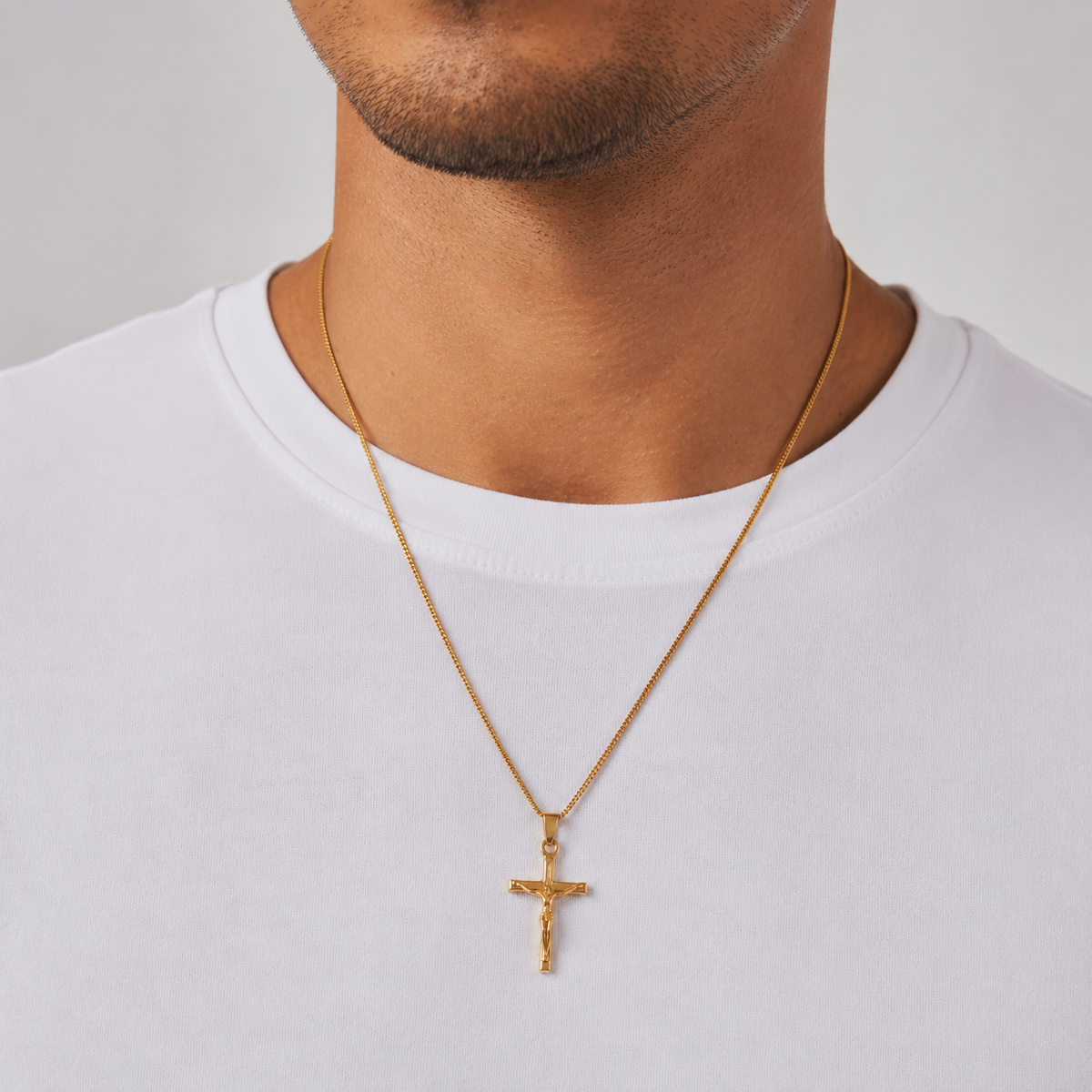 Collier Croix Crucifix du Christ