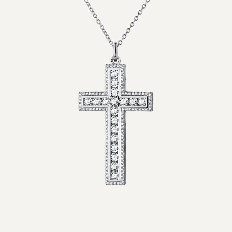 Kreuz-Halskette mit silberner Kette