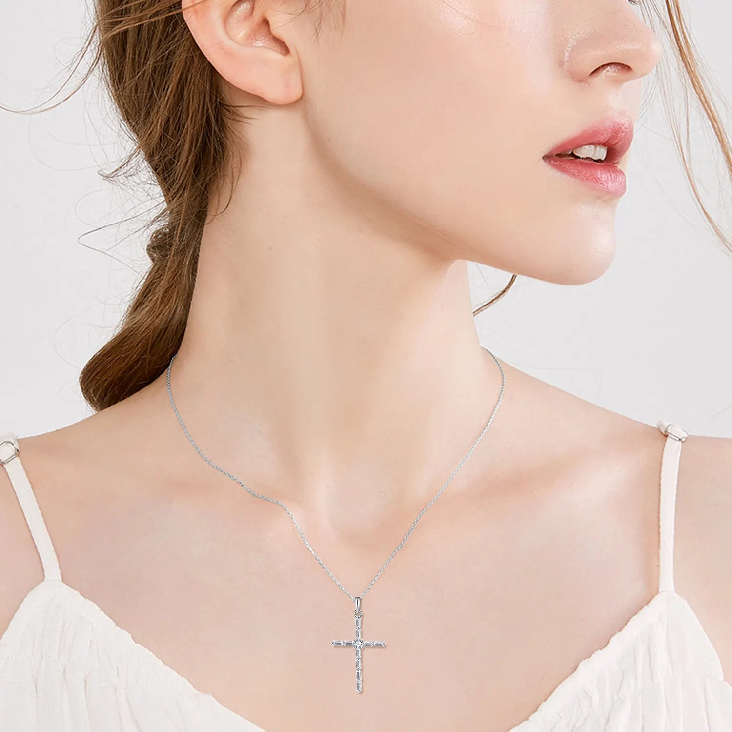 Damen-Kreuz-Halskette mit Kristallen