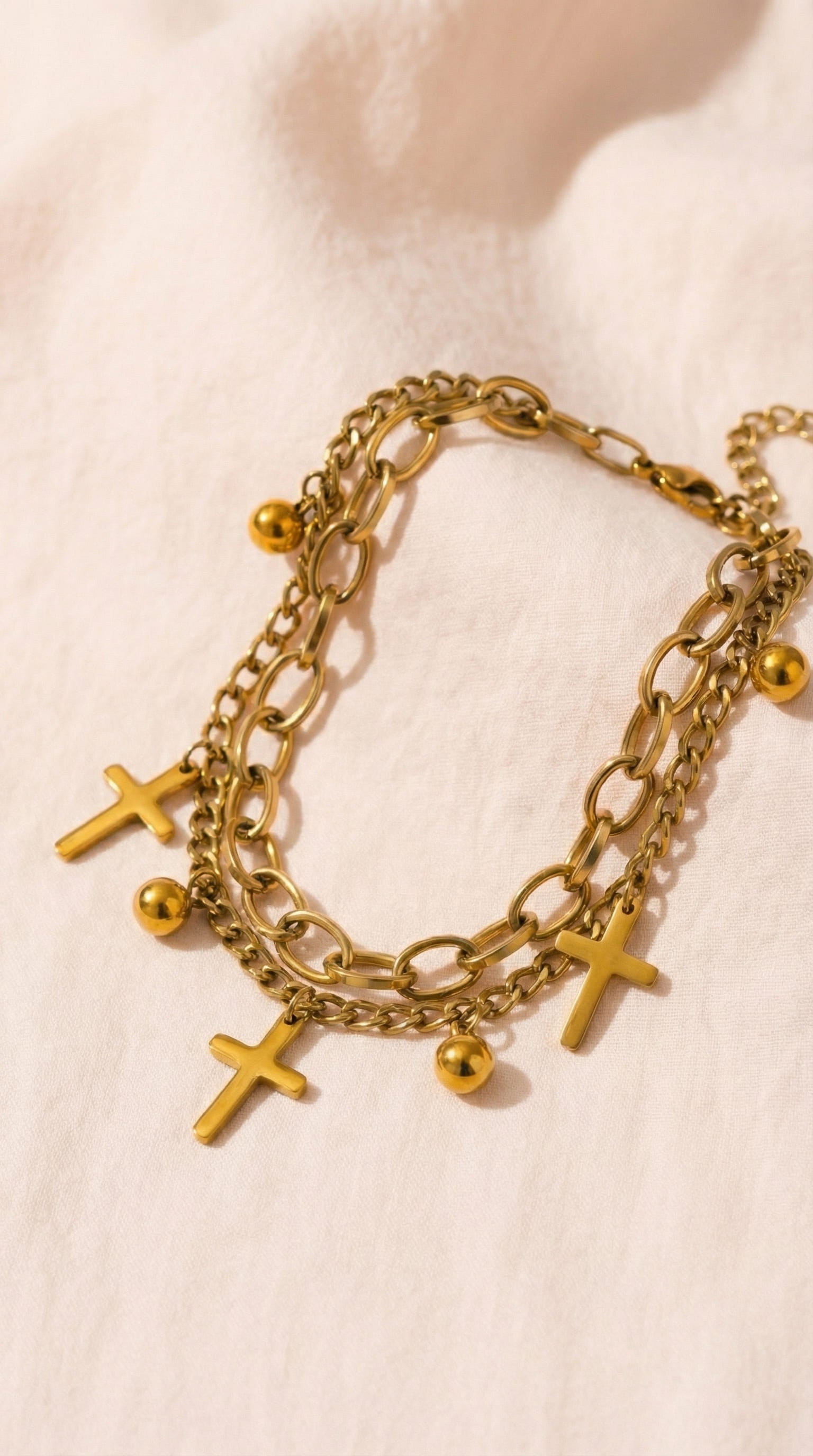 Armband mit Kreuz Anhängern und Gliederkette
