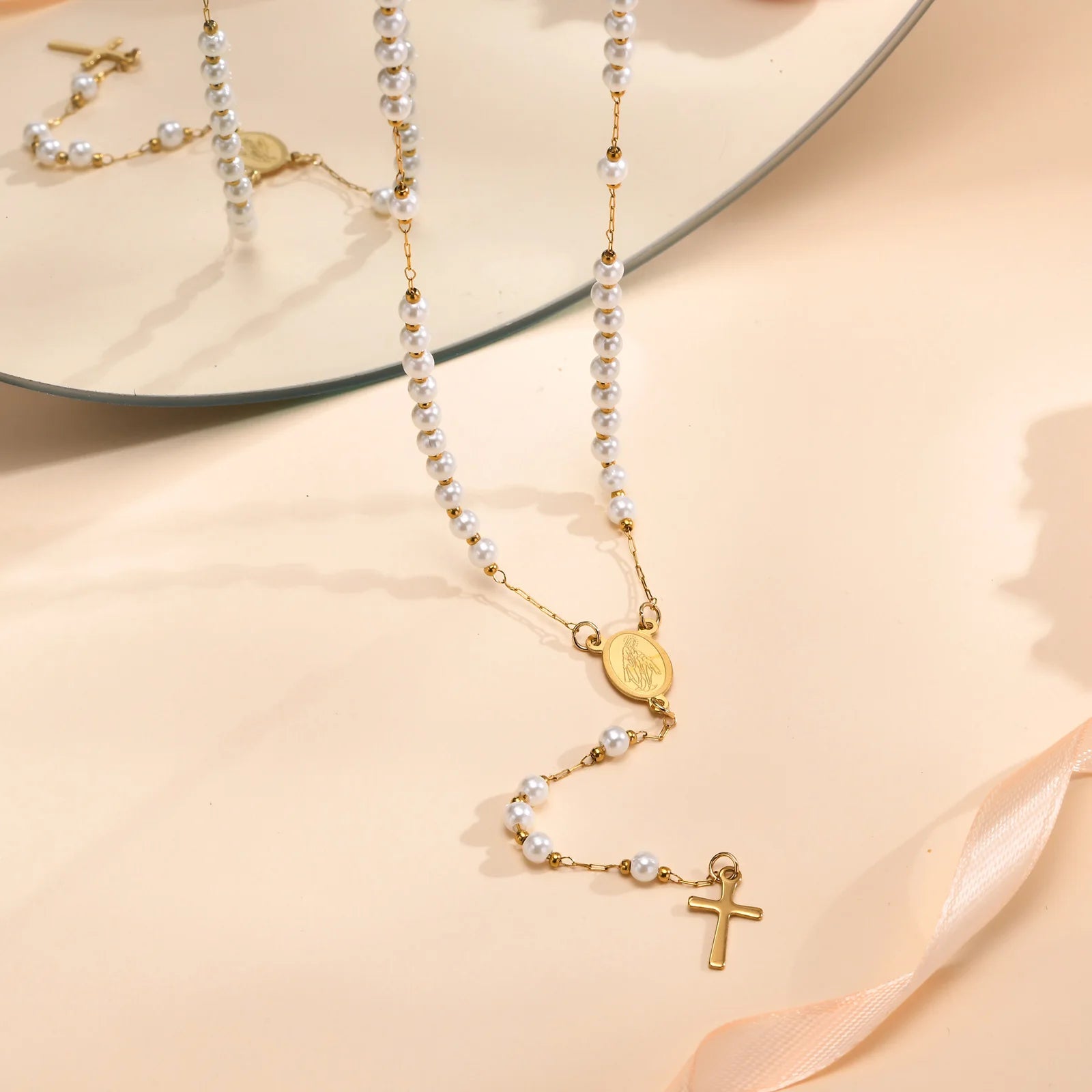 Chapelet Kreuz Halskette Divine Eleganz