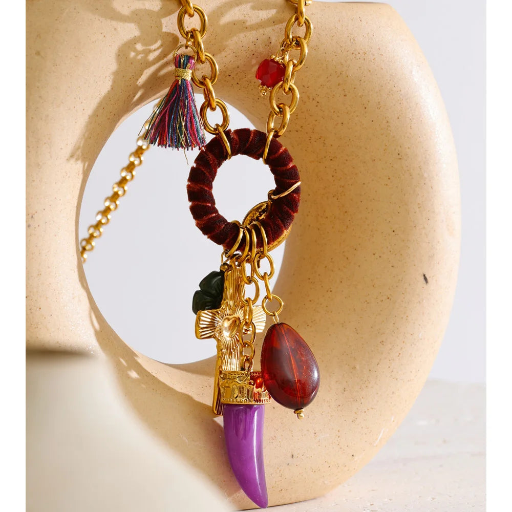 Boho Halskette mit Kreuz und Anhängern
