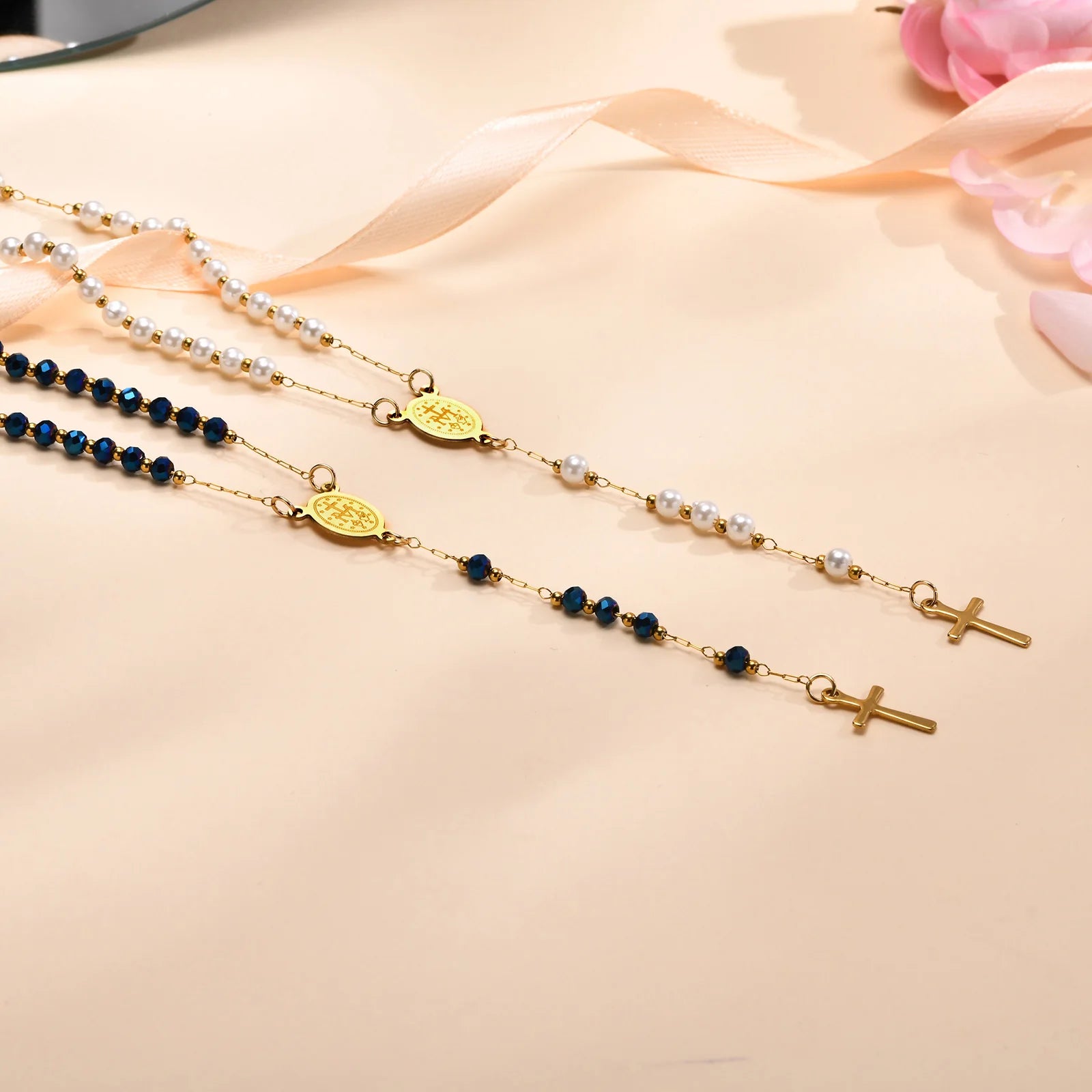 Chapelet Kreuz Halskette Divine Eleganz