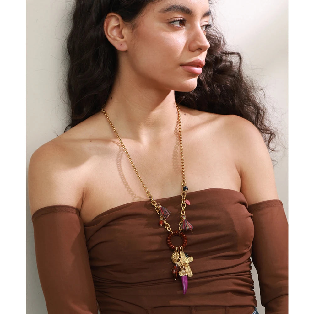 Boho Halskette mit Kreuz und Anhängern