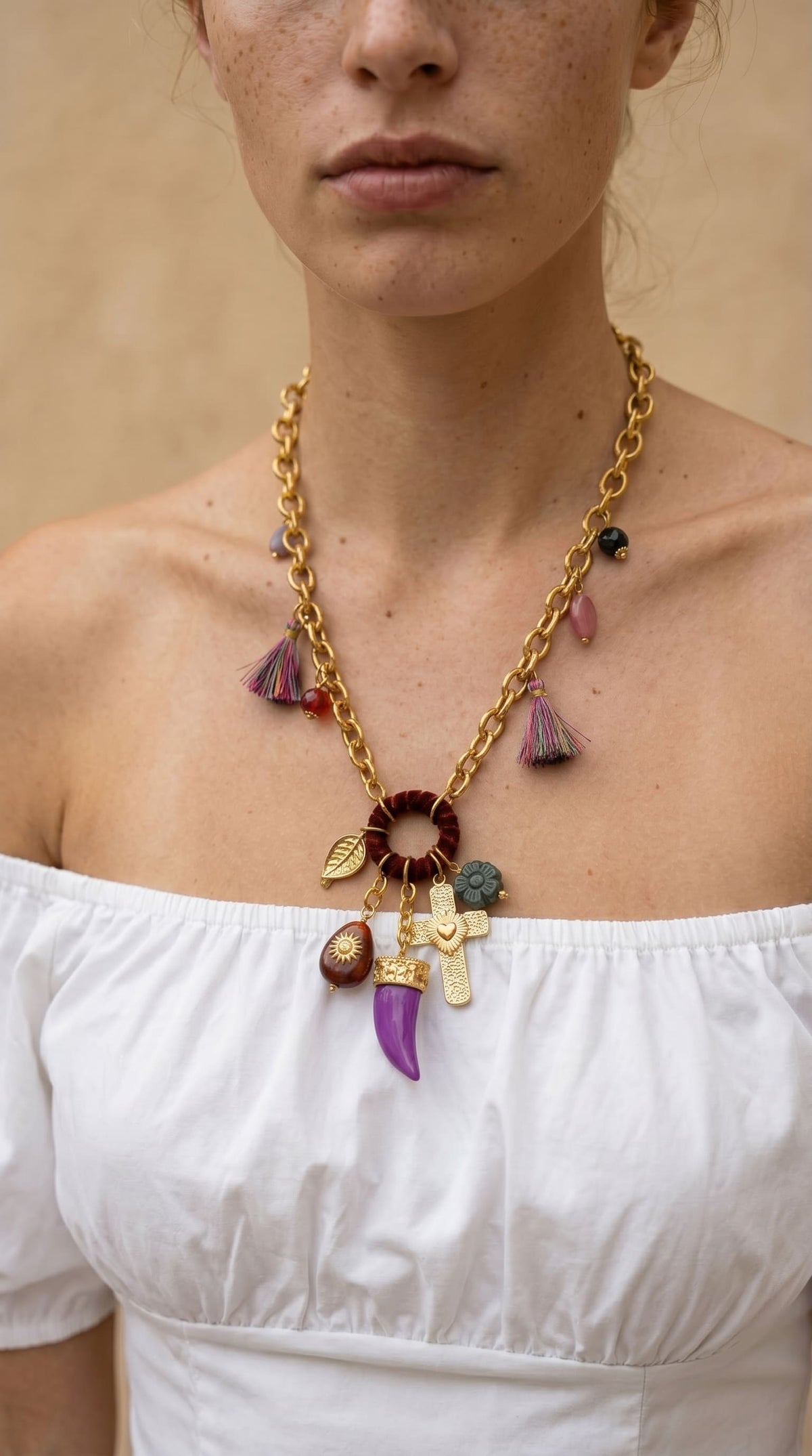 Boho Halskette mit Kreuz und Anhängern