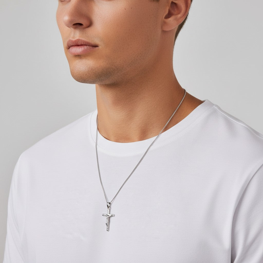 Collier Croix Crucifix du Christ